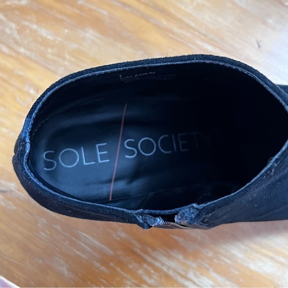 Sole Society Pointed Toe Wedge Bootie - Picture 12 of 15